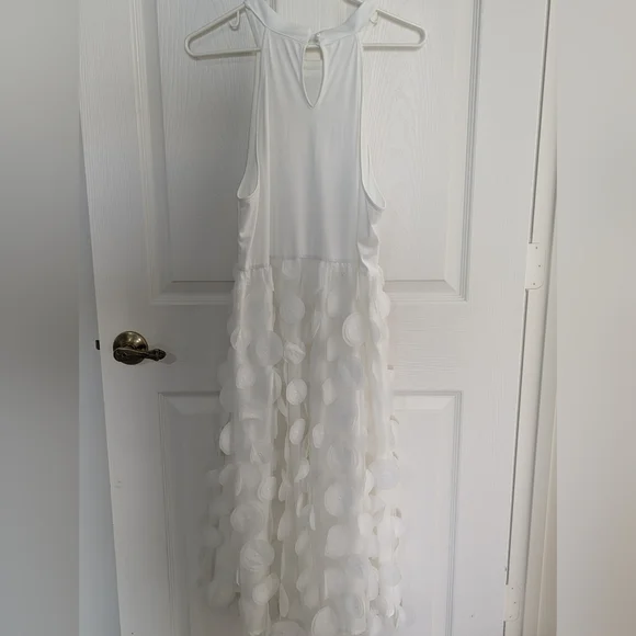White Maxi Dress - Picture 4 of 6